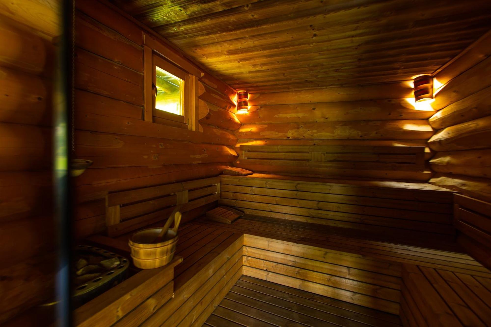 Crossline Lodge Gheorgheni  Εξωτερικό φωτογραφία