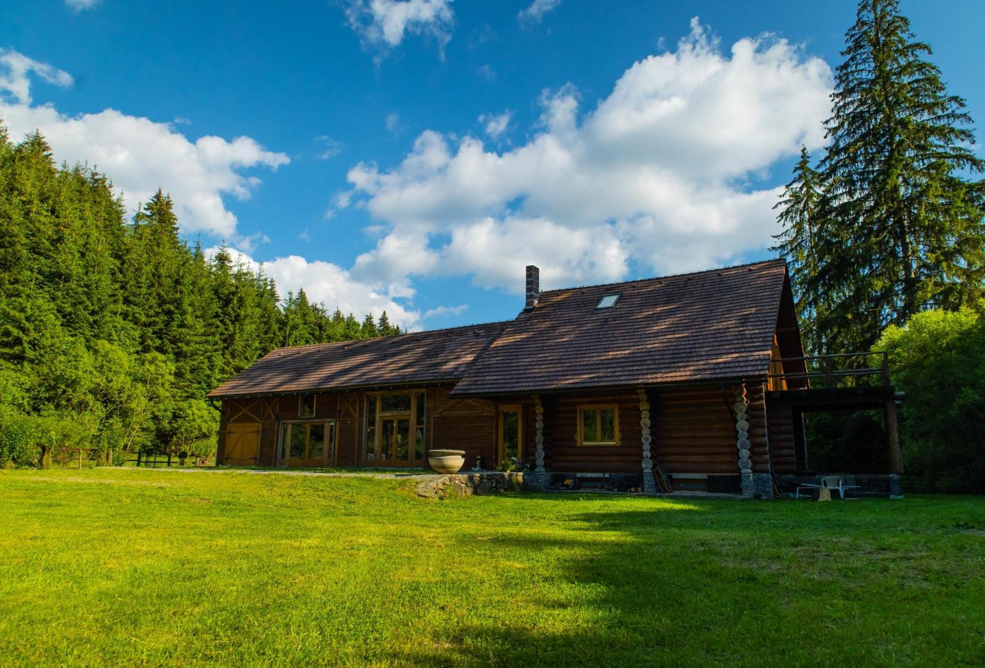 Crossline Lodge Gheorgheni  Εξωτερικό φωτογραφία